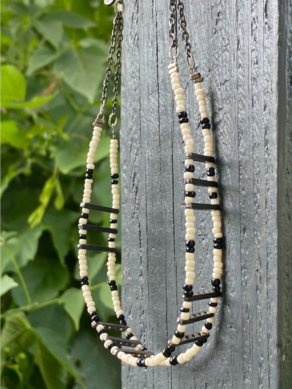 NWOT Boho Tribal Black & White Beaded Ladder Choker Necklace - Picture 3 of 11